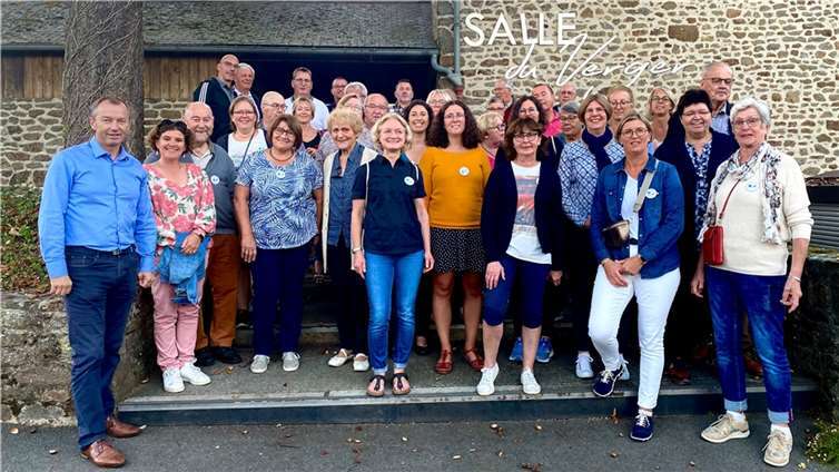 Die deutsche Delegation in Honfleur. Quelle: Partnerschaftsverein Herschbach-Pleudihen