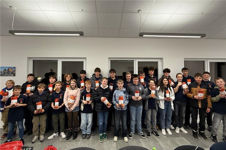 Die die Mitglieder der Jugendfeuerwehr.  Foto: Feuerwehr VG Puderbach/Maik Koepke