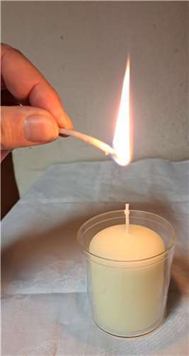 Die diesjährige Friedenslichtaktion steht unter dem Motto: „Frieden beginnt mit dir“. Foto: Katholisches Pfarramt