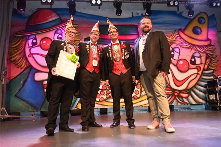 Die drei Moderatoren (von links) Klaus Haag, Peter Otto und Thomas Konrad mit dem Festredner Christoph Mohr. Fotos: SK
