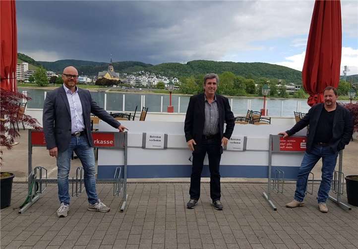 Die drei Stadträte fordern eine zeitnahe Öffnung der Gastronomie. Foto: privat