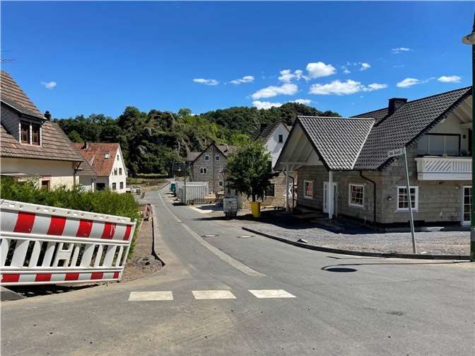 Die durch die Flutkatastrophe beschädigte Kanalisation in Altenburg wird saniert.  Foto: Archiv/ROB