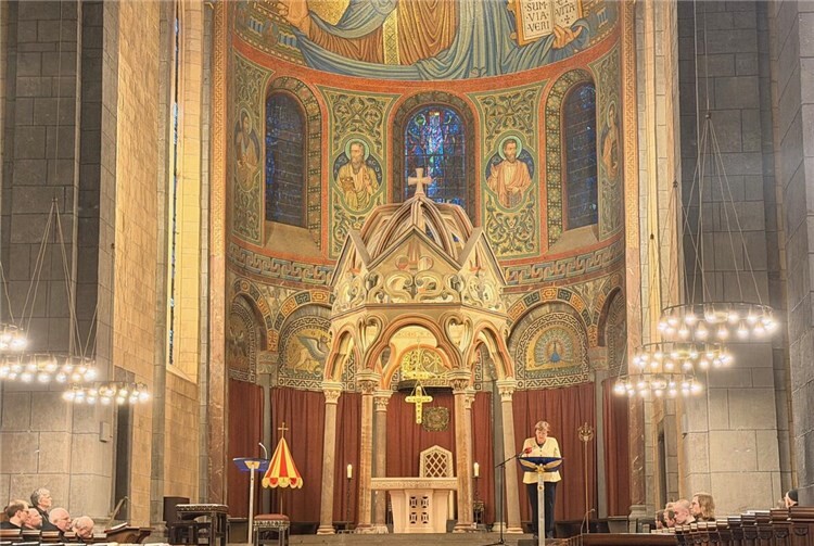 Die ehemalige Bundeskanzlerin Angela Merkel (CDU) hielt im Rahmen der Vesper die Fastenpredigt.