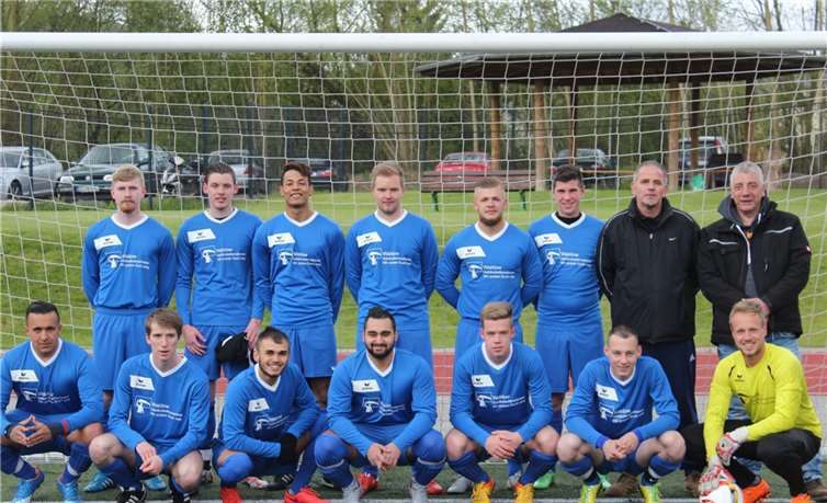 Die ehemaligen Jugendspieler stehen mittlerweile auf dem 2. Tabellenplatz ihrer Gruppe.privat