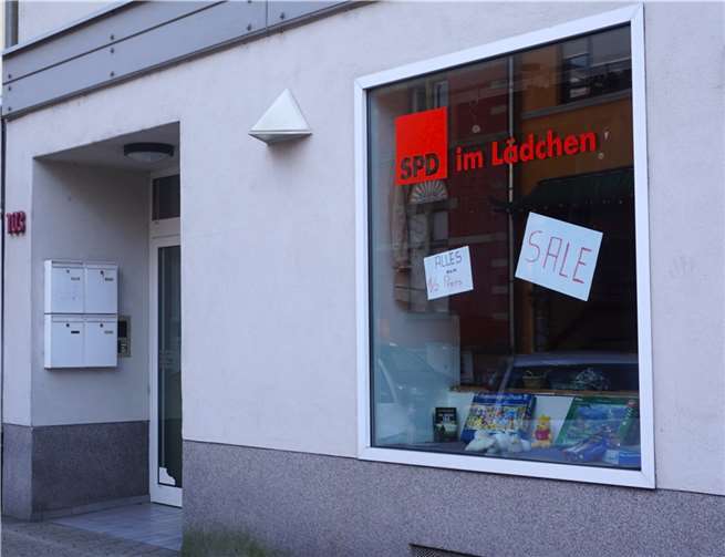 Die ehrenamtlichen Frauen aus dem SPD-Im Lädchen schauen auf ein höchst erfolgreiches soziales Projekt zurück.  Foto: Rita Schwarz