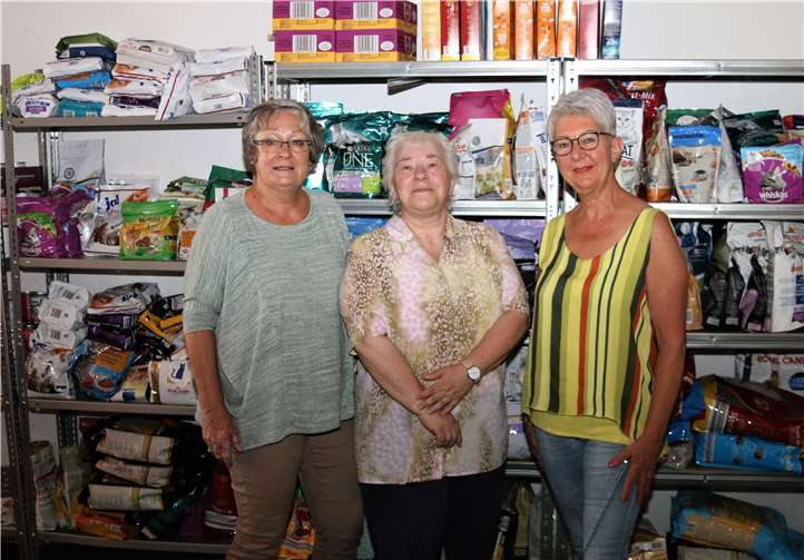 Die ehrenamtlichen Helfer der Tafel brauchen und suchen noch gerne Unterstützung.Foto: Georg Schuch
