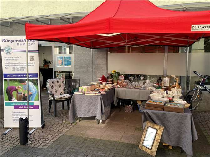 Die ehrenamtlichen Helfer freuten sich während der Markttage über den Austausch mit den Standbesuchern und deren Feedback für ihre engagierte Arbeit. Foto: privat