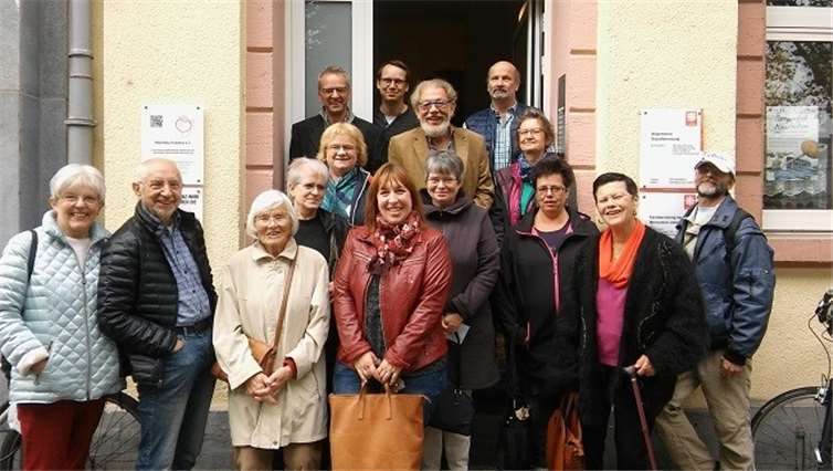 Die ehrenamtlichen Mitarbeiterinnen und Mitarbeiter verbrachten einen lehrreichen und schönen Tag in Koblenz.privat