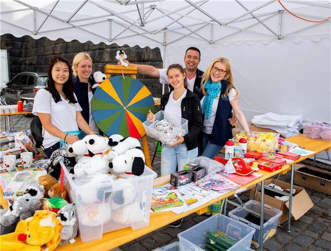 Die ehrenamtlichen Mitarbeitersind mit großer Begeisterung dabei.