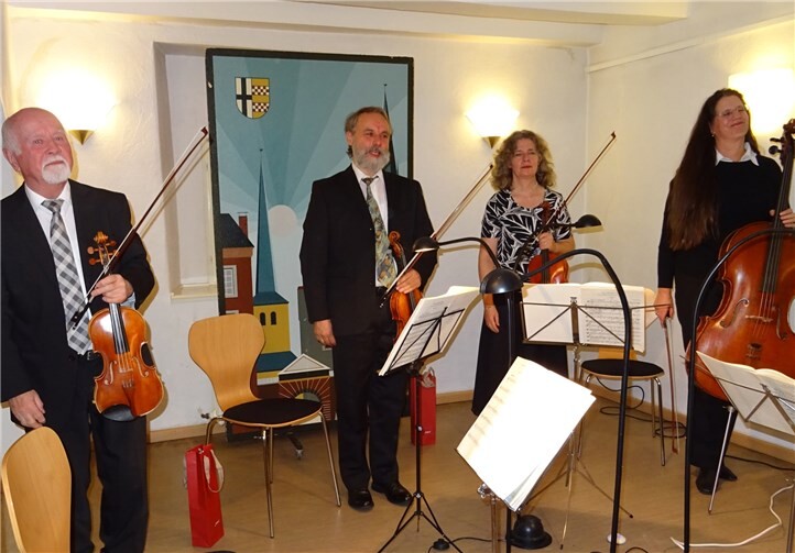 Die eingängigen Melodien der Wanderweisen und Tänze begeisterten das Publikum.privat