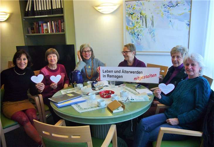 Die engagierten Frauen trafen sich zu einem regen Austausch.privat