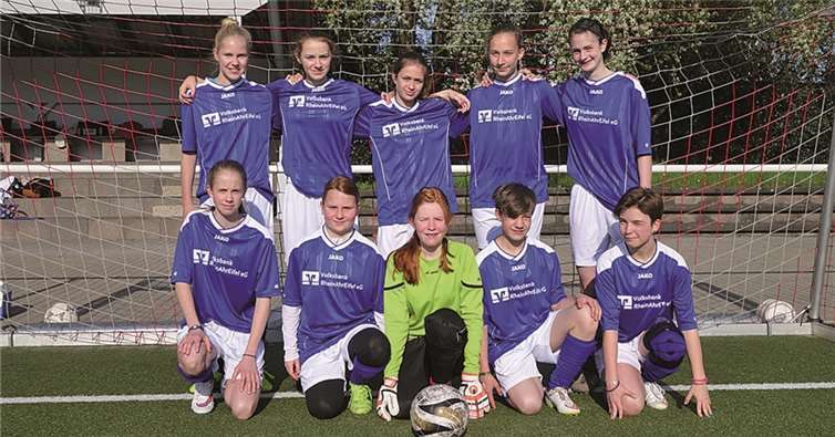 Die erfolgreiche Mädchenmannschaft vom Calvarienberg. privat