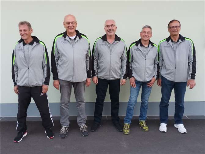 Die erfolgreiche Mannschaft (v.l.): Dietrich Romich, Wolfgang Lück, Jörg Hillenbach, Ralf Stahl, Ronald Knab.  Foto: privat