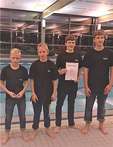 Die erfolgreiche Mannschaft (v.l.): Jonathan Wind, Nils Mündelein, Bastian Müller, Pascal Pörner. privat