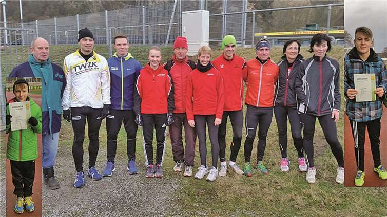 Die erfolgreichen LG Athleten mit Trainern in Koblenz-Oberwerth.privat