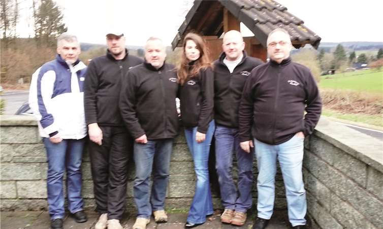 Die erfolgreichen Raubacher Schützen bei den Kreismeisterschaften (von links): Ingo Franke, Thorsten Draht, Michael Kellner, Kathrin Lehninger, Achim Beer und Jörg Zimmermann.privat