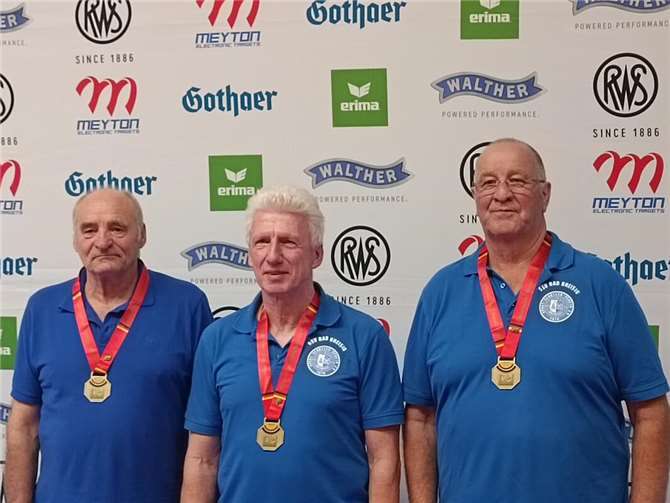 Die erfolgreichen Schützen Andrei Schuhmacher, Thomas Pieper und Heinz-Werner Marx. Foto: privat