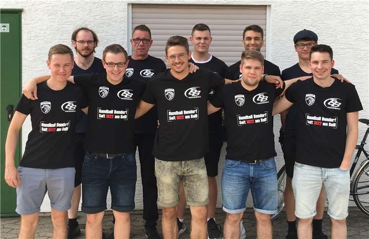 Die erfolgreichen Schützen der TSB (v.l.n.r.): Leon Breitkopf, Max Kersten, Dominik Pretz, Volker Kersten, Jannis Hofmann, Lucas Baldus, Dominik Knoll, Felix Gutfrucht, Bastian Abel, Niklas Peltner. Foto: privat
