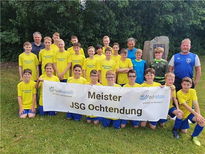 Die erfolgreichen Staffelsieger der D 1-Junioren. Foto: Sportverein 1919 Ochtendung