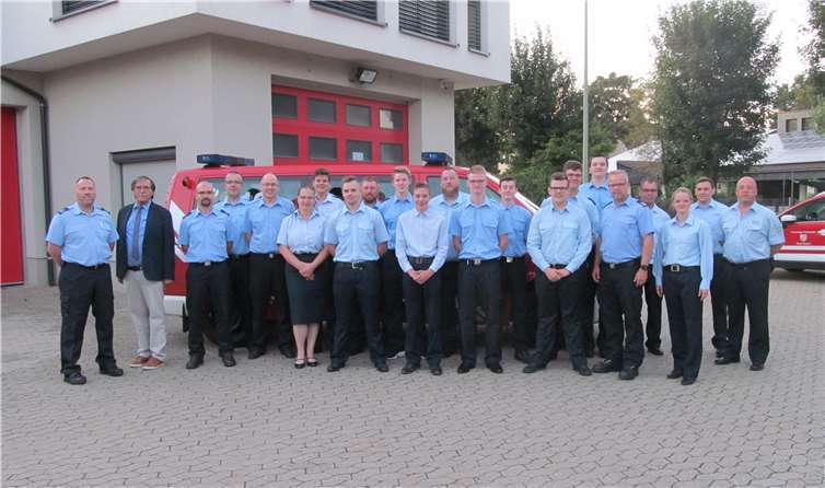 Die erfolgreichen Teilnehmer der Ausbildung zum SprechfunkerFoto: Feuerwehr Andernach