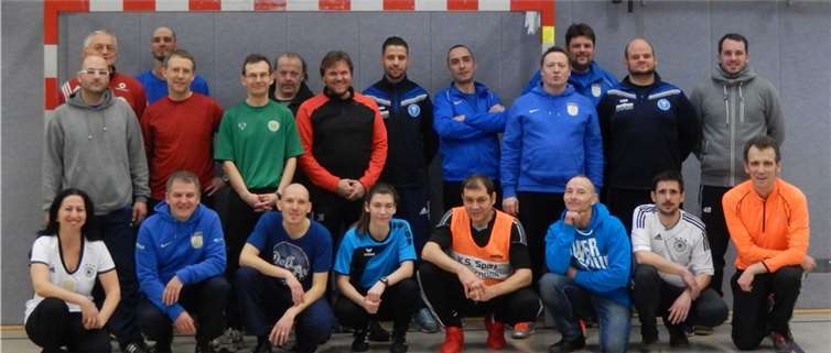 Die erfolgreichen Teilnehmer des Trainer-Lehrgangs. privat