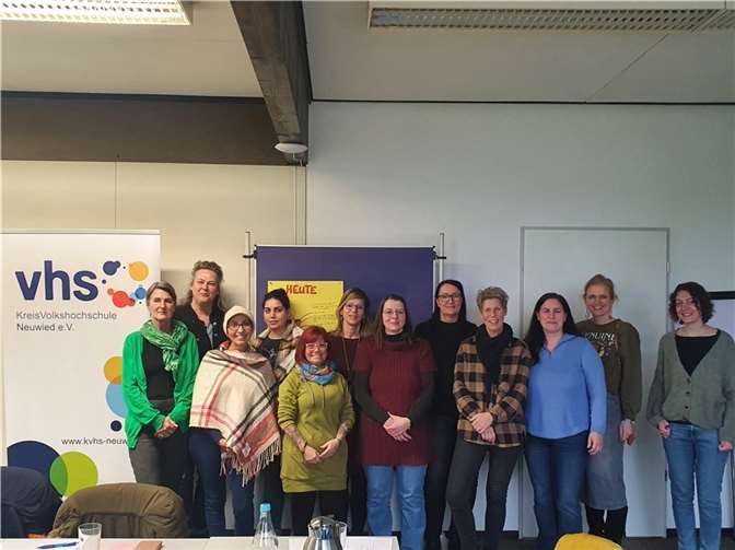 Die erfolgreichen Teilnehmerinnen mit Kursleiterin Helga Kober (2.v.li.).  Foto: Nils Kranke