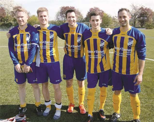 Die erfolgreichen Torschützen des SV Weitersburg II unter sich. privat