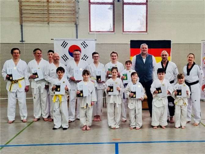 Die erste Gürtelprüfung der Abteilung Taekwondo des TuS Niederoberweiler e. V. in diesem Jahr fand Mitte April statt. Foto: privat