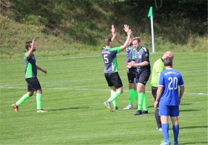 Die erste Mannschaft des SV Fortuna 1921 Nohn bei ihrem Spiel gegen die SG Obere Kyll-Oberkyll. Foto: privat