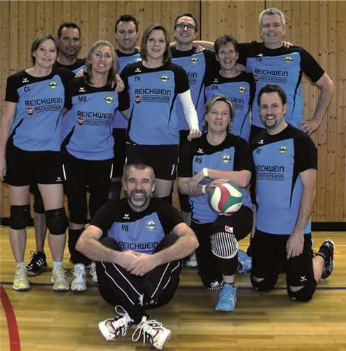 Die erste Mixed-Mannschaft des SV Wormersdorf setzte sich klar gegen den Tabellenführer aus Kuchenheim durch. privat