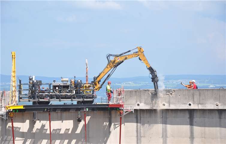 Die erste Runde gestaltet sich aufgrund der Form des oberen Kranzes besonders schwierig.
