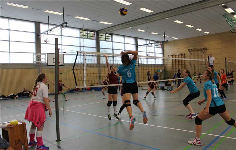 Die ersten Spiele zeigten, dass die Damen des TV Vallendar hellwach waren.Foto: privat