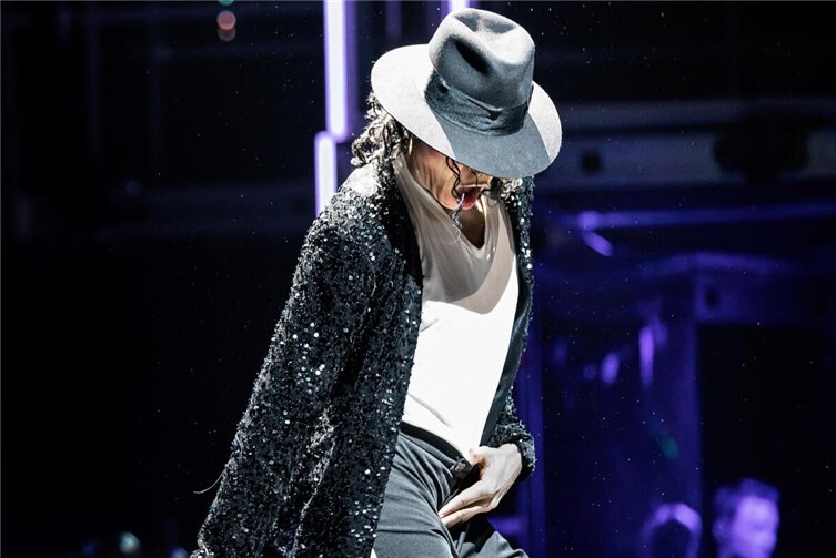 Die etwa zweistündige Hommage zeichnet in spektakulären Bildern Michael Jacksons unvergleichliche Solokarriere. Copyright: Dominik Gruss