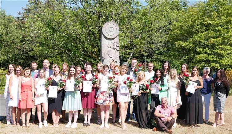 Die examinierten Gesundheits-und Krankenpfleger/-innen.  Foto: privat