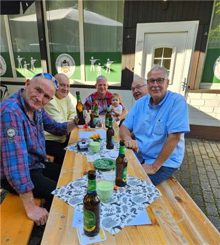 Die familiäre Veranstaltung war angesichts des sonnigen Wetters ein großer Erfolg.
