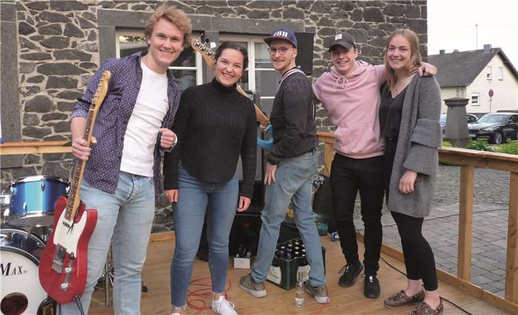 Die fantastische Gruppe „Red Dot“ sorgte wie immer für Superstimmung.