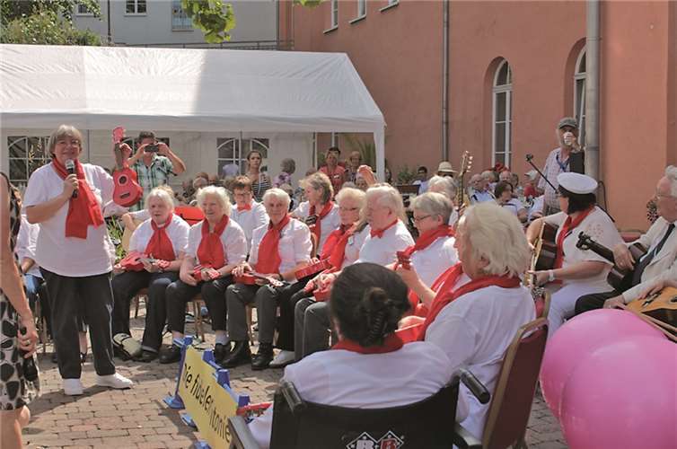Die „fidelen Antonier“ bei ihrem Auftritt. Privat
