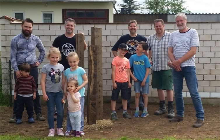 Die fleißigen Gartenarchitekten. Fotos: privat