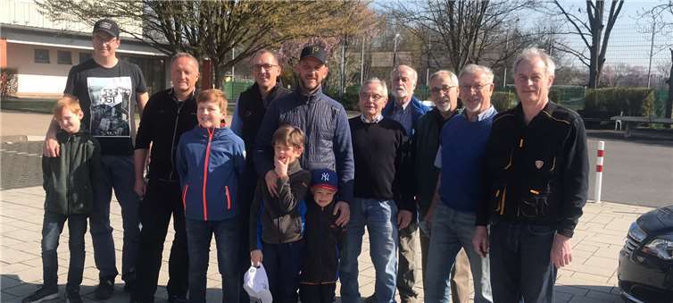 Die fleißigen Helfer aus Weitersburg.Fotos: privat