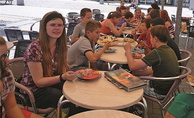 Die fleißigen Jungen und Mädchen vom Konrad-Adenauer-Gymnasium Meckenheim.Privat