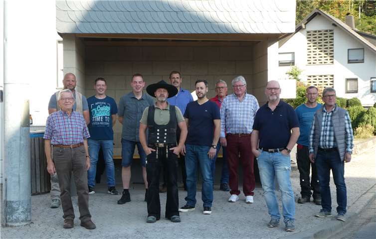 Die fleißigen ehrenamtlichen Helfer. Auf dem Bild fehlen: Johannes Doll, Rolf Doll, Joachim Schäfer. Foto: Archiv Andreas Doll