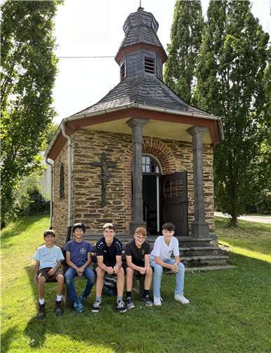 Die fünf Mackener Messdiener. Foto: privat