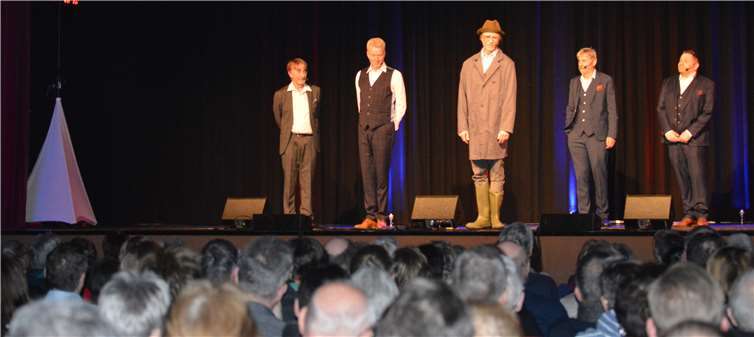 Die fünf Zylinderboys Henrik Leidreiter, Winne Voget, Jos Gerritschen, Thomas Michaelis und Matthias Ortmann beherrschen die hohe Kunst des A cappella.Foto: AB