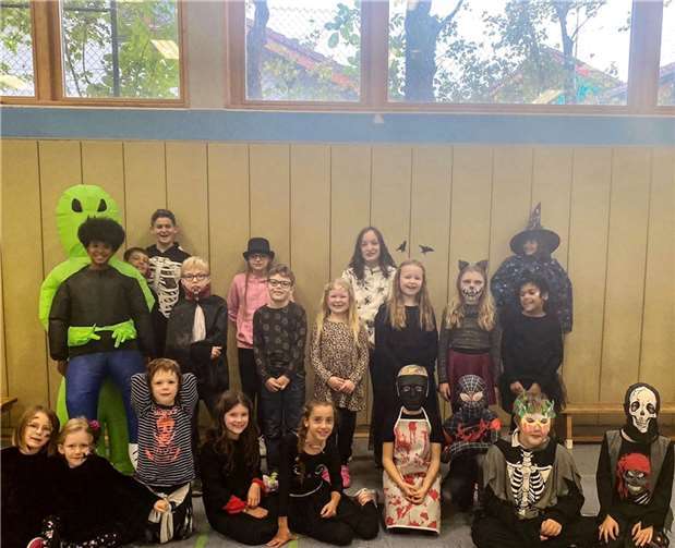 Die für das Kostumfest benötigten Masken wurden selbst gebastelt. Quelle: AWO Kreisverbands Neuwied