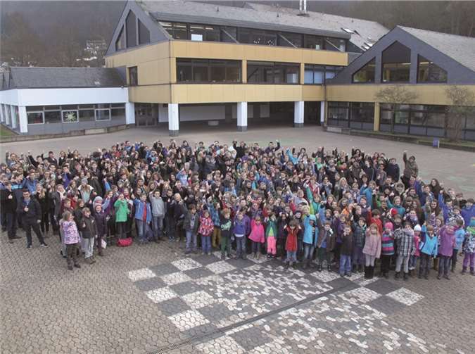 Die ganze Schulgemeinschaft freut sich auf viele Besucher beim „Tag der offenen Tür“. privat