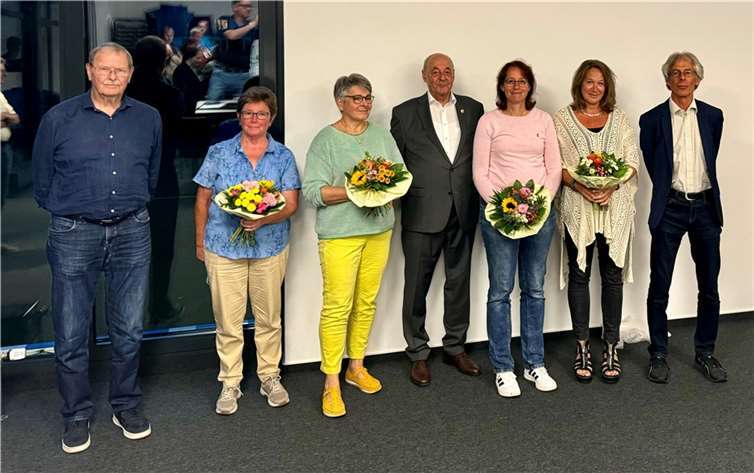 Die geehrten Damen v.li. Christa Wagner, Helga Schmitt, Sara Annemaier und Kerstin Witt. Quelle: TuS Rot-Weiß Koblenz