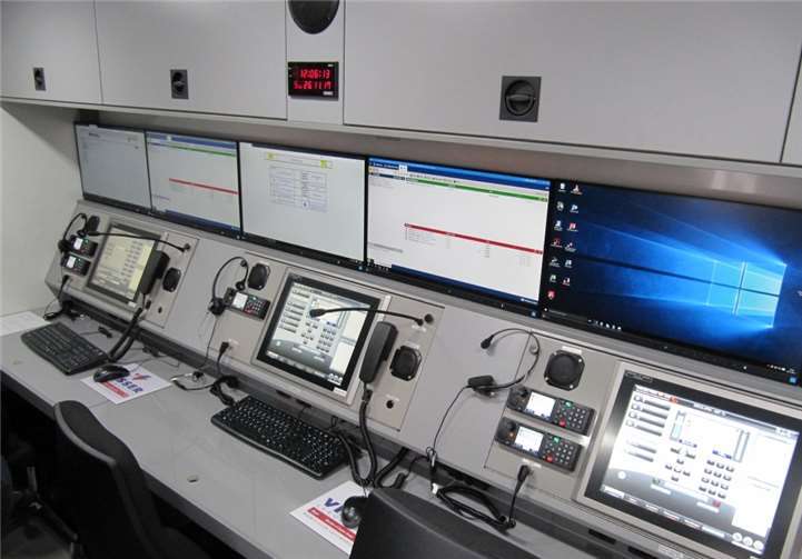 Die geehrten Kameraden haben sich besonders in die Beschaffung des Einsatzleitwagens zwei eingebracht.