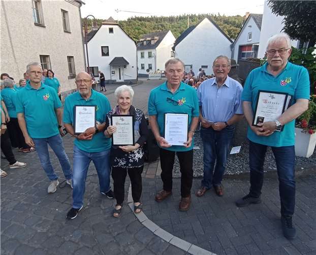 Die geehrten Mitgliederinnen und Mitglieder. Fotos: privat