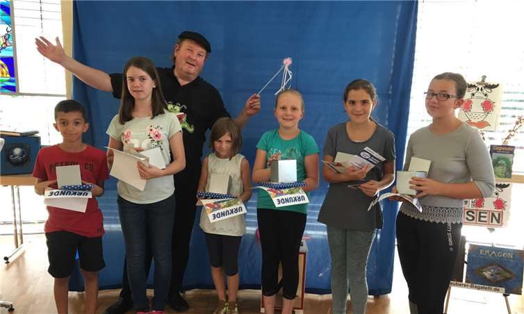 Die geehrten Teilnehmer des Lesesommers.Foto: privat