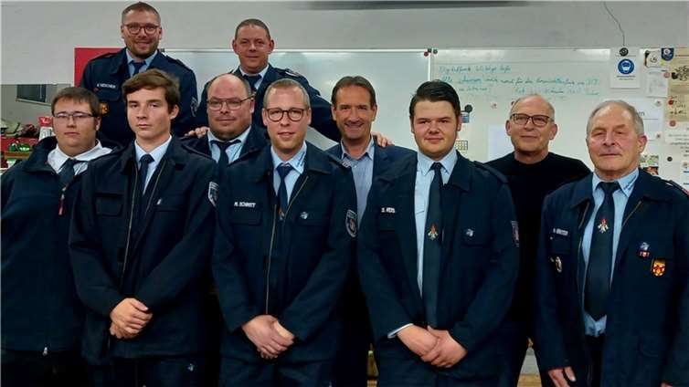 Die geehrten und beförderten Wehrleute. Quelle: VG Weißenthurm